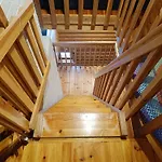 Kuusivilla 1